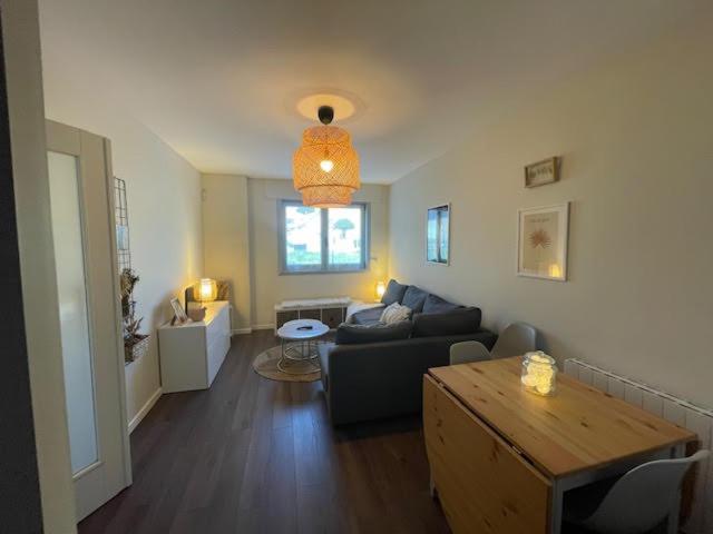 Apartamento A Un Paso De La Playa En Ares Con Piscina Y Parking Exteriör bild